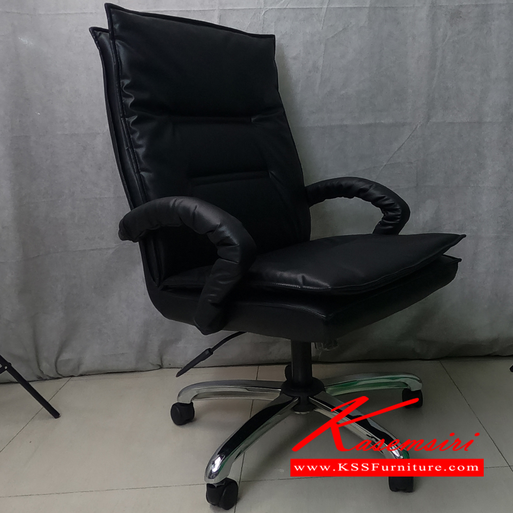 64086::SK018M-C::A Chawin office chair with PVC leather seat, tilting backrest and gas-lift adjustable. Dimension (WxDxH) cm : 62x57x100-110