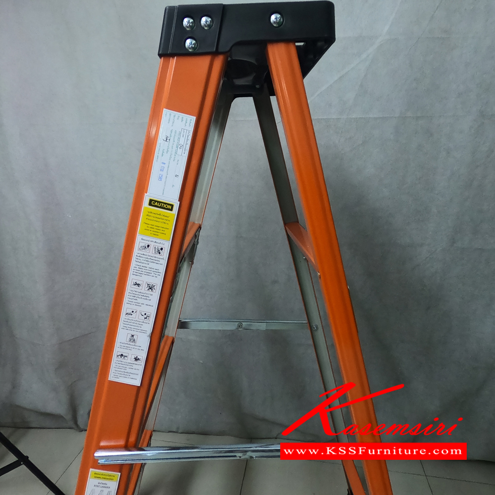 75063::LD-TPP(บันไดเหล็กเคลือบสี)::บันไดเหล็กเคลือบสีแบบมีถาดวางอุปกรณ์ LD-TPP04(4ฟุต),LD-TPP05(5ฟุต),LD-TPP06(6ฟุต),LD-TPP07(7ฟุต),LD-TPP08(8ฟุต) เลือกได้2สี (สีส้ม,สีน้ำเงิน) ผลิตจากสังกะสีเคลือบสี (PPGI) คุณภาพสูง รับน้ำหนักสูงสุด 100กก. 