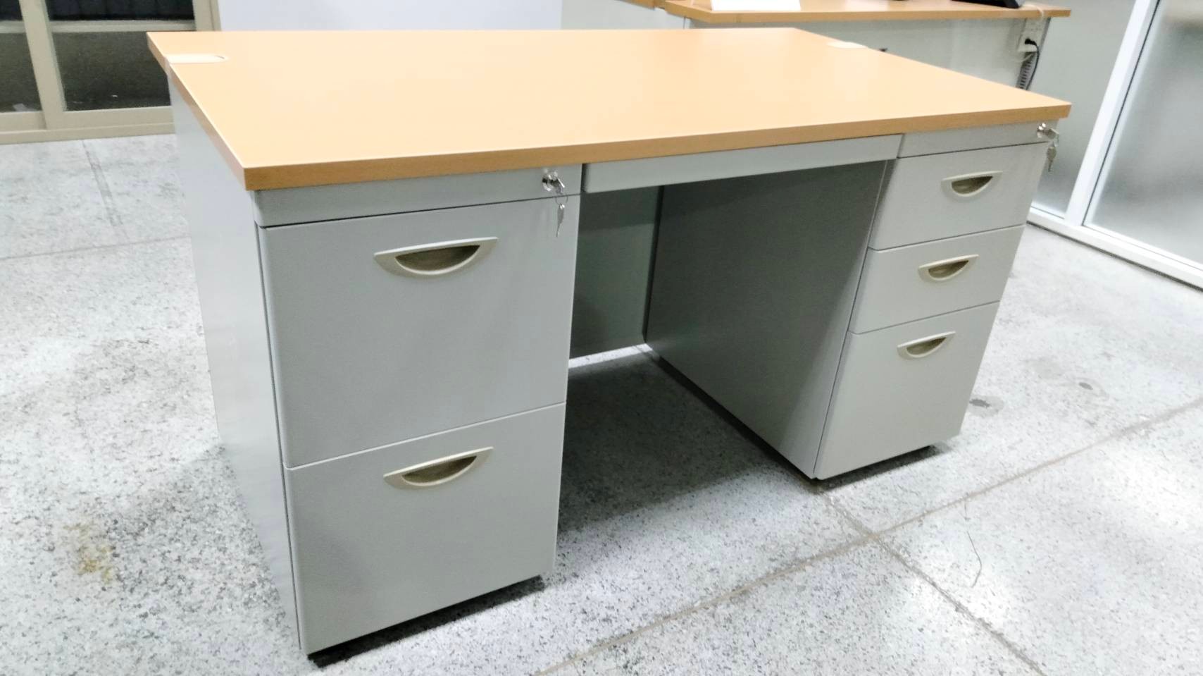 49046::D23-75140-60-90180::A Lucky metal table with 2 drawers on left, 3  drawers on right and melamine laminated sheet on top surface. Available in 3 sizes. LUCKY Steel Tables