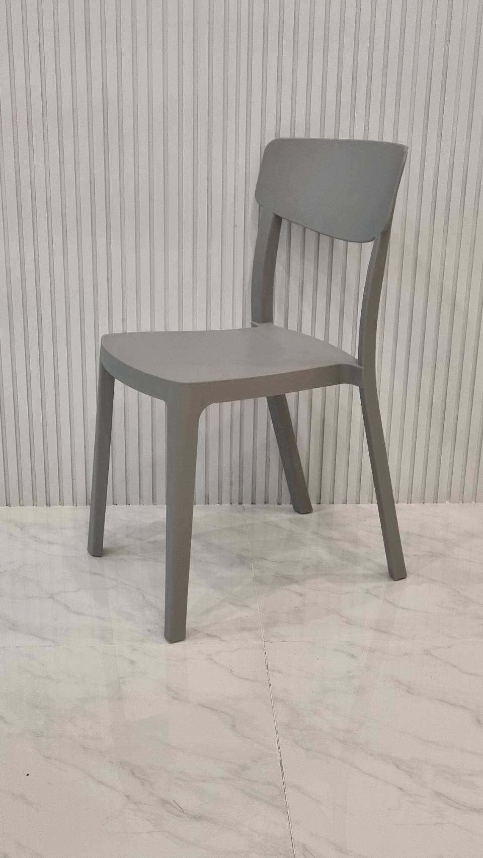 27016::PN9351::ใช้งานได้ทั้ง indoor และ  outdoor แข็งแรง เหนียว ทนทาน สะดวกในการเคลื่อนย้าย ทำความสะอาดง่าย รับน้ำหนักได้สูงสุด120 กิโลกรัม ไพรโอเนีย เก้าอี้แฟชั่น