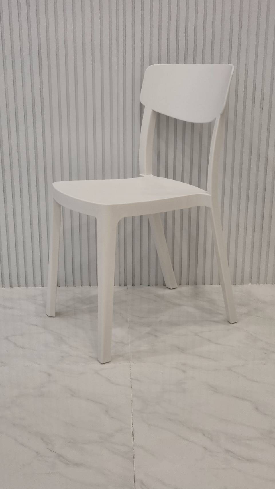 27016::PN9351::ใช้งานได้ทั้ง indoor และ  outdoor แข็งแรง เหนียว ทนทาน สะดวกในการเคลื่อนย้าย ทำความสะอาดง่าย รับน้ำหนักได้สูงสุด120 กิโลกรัม ไพรโอเนีย เก้าอี้แฟชั่น