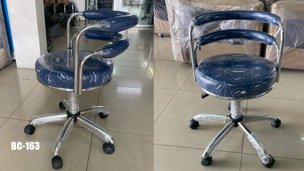 66084::BC-163(ขาล้อ)::เก้าอี้บาร์มีล้อมีพนักพิง (เหล็กหุ้มPVC)  มีขาให้เลือก ขาพลาสติก,ขาเหล็กดำ,ขาเหล็กชุปโครเมี่ยม และสามารถเลือกสีได้ เก้าอี้บาร์ Elegant