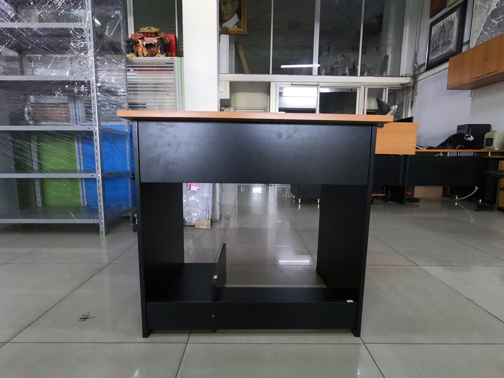 02110077::C-080/4::โต๊ะคอมพิวเตอร์ ขนาด80x60x75ซม. บีที โต๊ะสำนักงานPVC บีที โต๊ะสำนักงานPVC