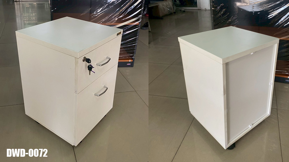 47089::DWD-0072::ตู้เอกสาร 2 ลิ้นชักมีล้อ สีขาว DWD-0072 ขนาด ก400xล400xส600มม. แผ่นTOP ไม้Particle board หนา 25 มม. แผ่นข้าง ไม้Particle board หนา 15มม. ปิดผิวด้วย ฟอยด์ สีขาว  ลิ้นชัก ไม้Particle board หนา 16มม.  พีเอสพี ตู้เอกสาร-สำนักงาน