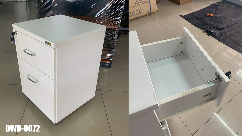 47089::DWD-0072::ตู้เอกสาร 2 ลิ้นชักมีล้อ สีขาว DWD-0072 ขนาด ก400xล400xส600มม. แผ่นTOP ไม้Particle board หนา 25 มม. แผ่นข้าง ไม้Particle board หนา 15มม. ปิดผิวด้วย ฟอยด์ สีขาว  ลิ้นชัก ไม้Particle board หนา 16มม.  พีเอสพี ตู้เอกสาร-สำนักงาน