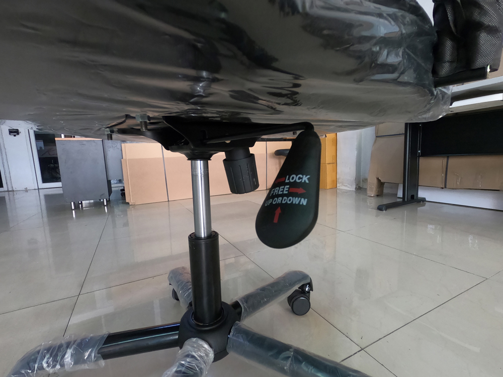 37000::EL-002::เก้าอี้สำนักงาน ขนาด ก620xล730xส1070 มม. พนักพิงกลาง เก้าอี้สำนักงาน Elegant