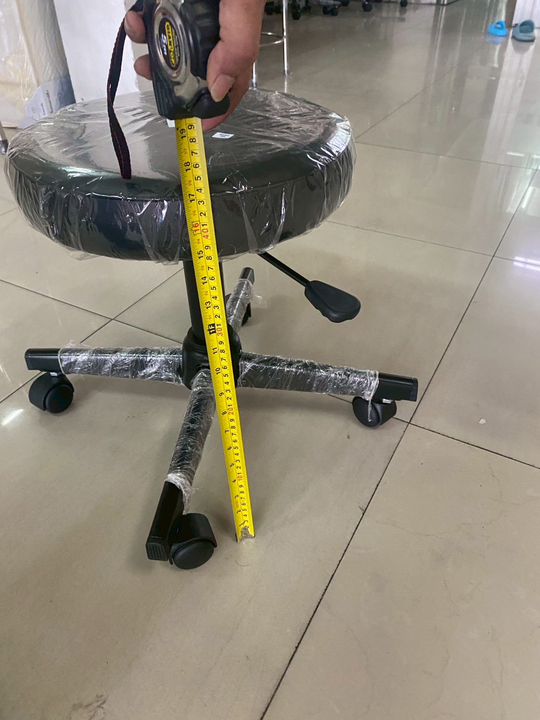 60091::CR-605::stool เก้าอี้บาร์ ปรับสูง-ต่ำโดยใช้โชคแก๊สและใช้สกรูล็อค หุ้มเบาะหนังPVC,หุ้มเบาะหนังPU,หุ้มเบาะผ้าฝ้าย ขาเหล็ก มีล้อ  เก้าอี้สตูล asahi