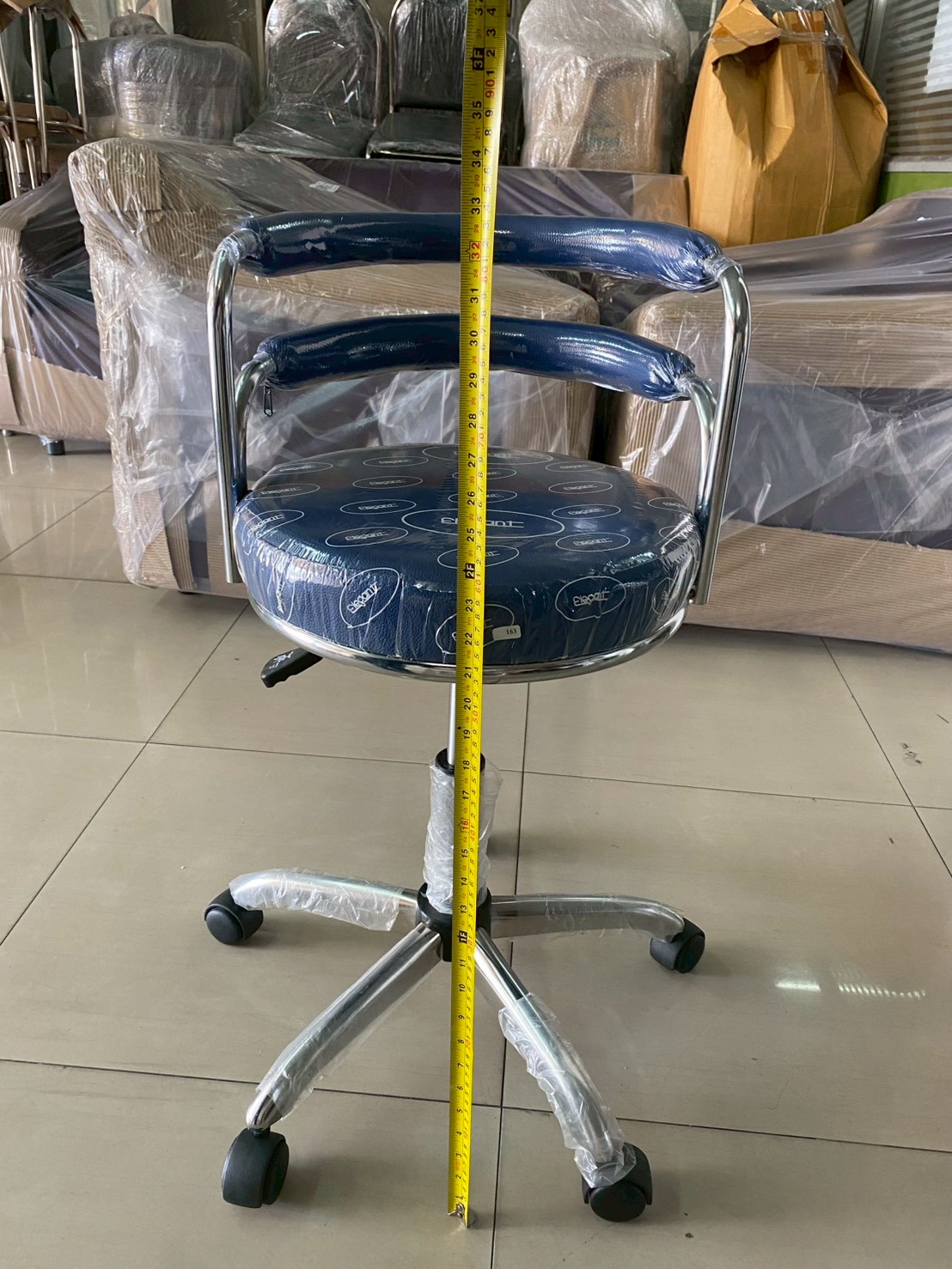 66084::BC-163(ขาล้อ)::เก้าอี้บาร์มีล้อมีพนักพิง (เหล็กหุ้มPVC)  มีขาให้เลือก ขาพลาสติก,ขาเหล็กดำ,ขาเหล็กชุปโครเมี่ยม และสามารถเลือกสีได้ เก้าอี้บาร์ Elegant