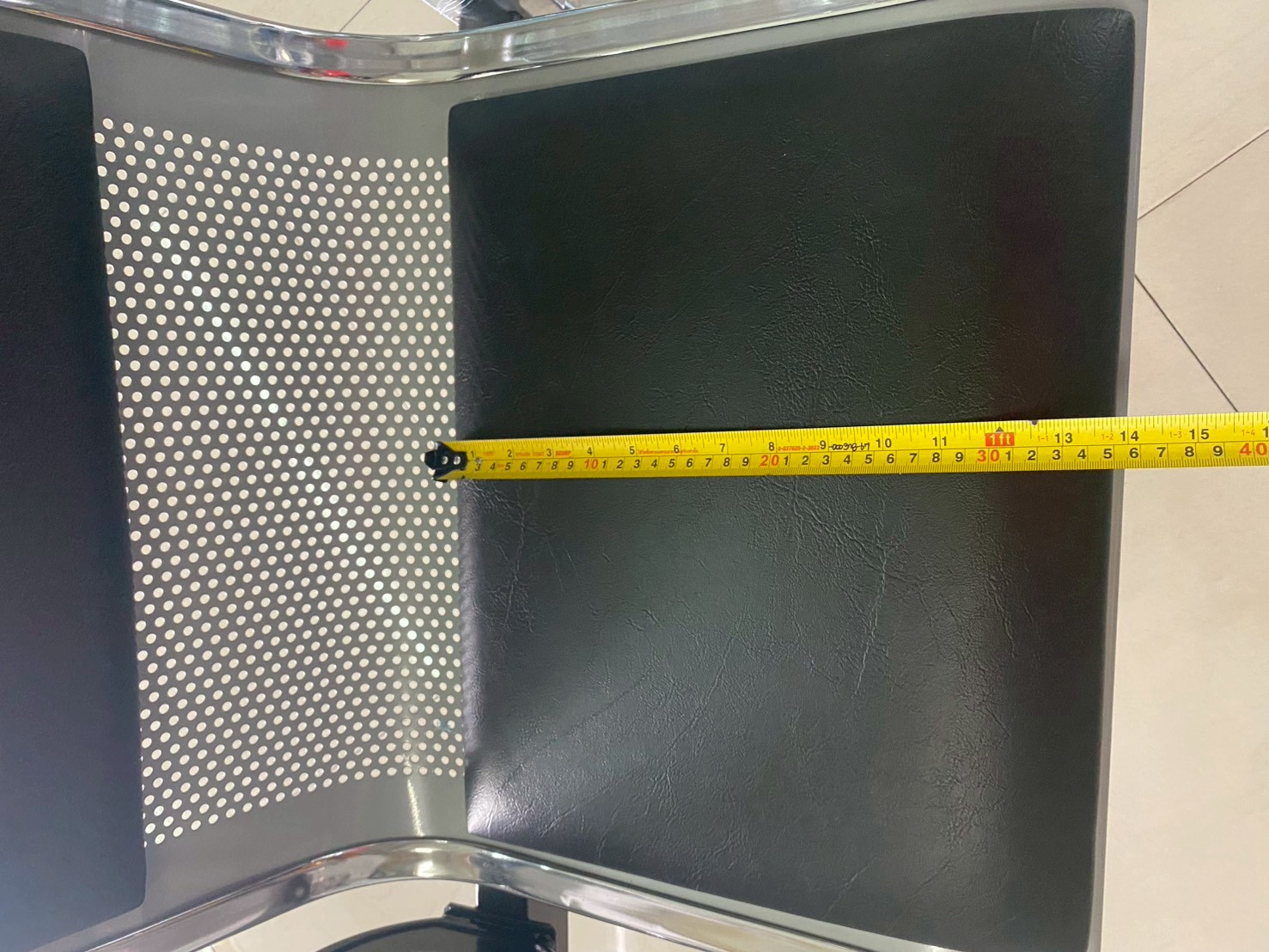 66045::IM008-3P::เก้าอี้พักคอย ขนาด 3 ที่นั่ง แบบมีเบาะสามารถเลือกสีได้ หนังPVC เก้าอี้แถวเหล็กมีให้เลือกสี 3 สี ดำ,เทา,น้ำเงิน, ขนาด ก1800xล670xส760 มม. วีซี เก้าอี้พักคอย