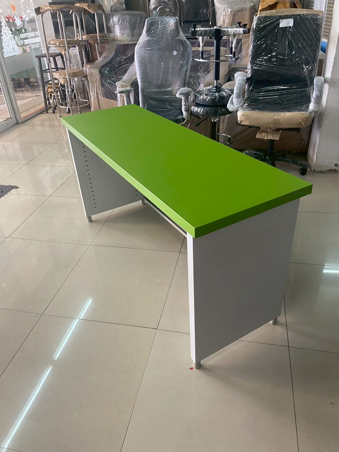 98081::KDS-150-GG(เขียว)::โต๊ะอเนกประสงค์เหล็ก 5 ฟุต GG(เขียว) ขนาด 1500x500x740 มม. (กxลxส) ลัคกี้เวิลด์ โต๊ะอเนกประสงค์เหล็ก