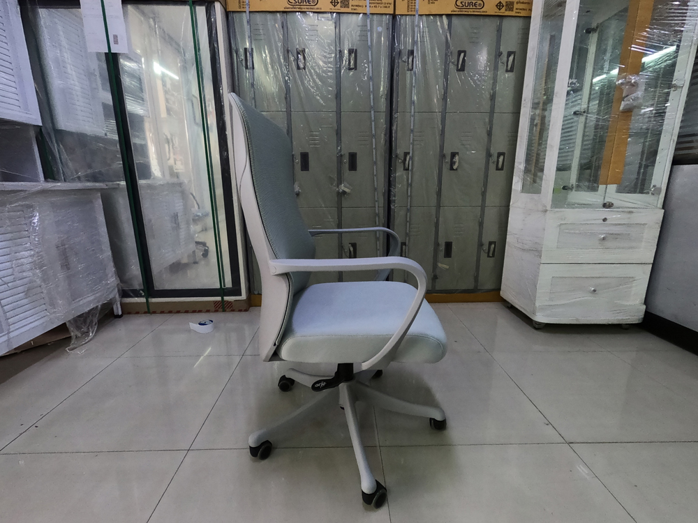 35040::LM-989(Gray)::เก้าอี้สำนักงานพนักพิงสูง เก้าอี้ตาข่าย สีเทา ขนาด 585x500x1120 มม. รองรับน้ำหนักได้ 120 kg. CL เก้าอี้สำนักงาน CL เก้าอี้สำนักงาน