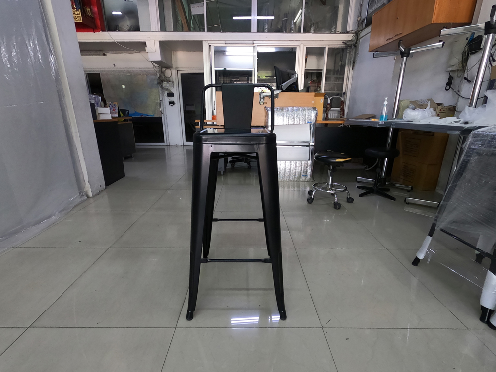 24007::PN92131PC::- เก้าอี้บาร์เหล็ก มีพนักพิงเล็กน้อย พ่นสีอีพ็อกซี่
- เคลื่อนย้ายง่าย ทนทาน น้ำหนักเบา
- เหมาะกับการใช้งานภายในอาคาร ดีไซน์สวย เป็นแบบ industrial loft
- โครงเก้าอี้แข็งแรงใต้เก้าอี้มีเหล็กกากบาท ไพรโอเนีย เก้าอี้บาร์