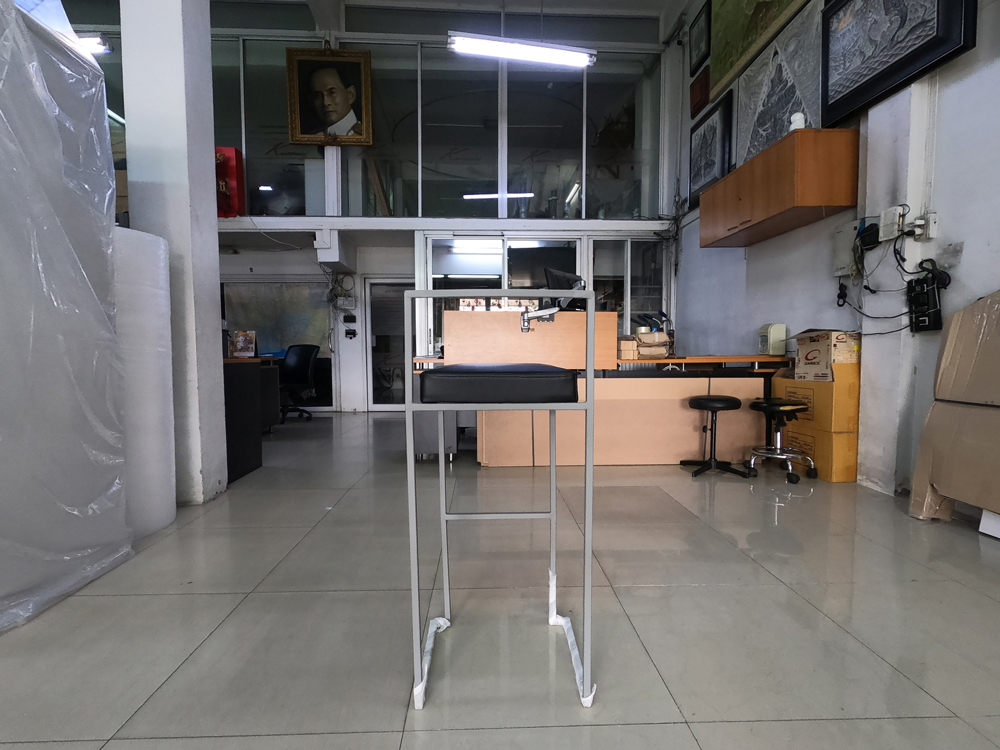 79050::PN92143PU::- เก้าอี้บาร์ สามารถรับน้ำหนักได้ 80 กิโลกรัม
- ใช้งานกับโต๊ะหรือเคาน์เตอร์ที่มีความสูง
- เก้าอี้บาร์เป็นโครงเหล็ก ที่นั่งเป็นเบาะPU
- ดีไซน์สวย แข็งแรงทนทาน ไพรโอเนีย เก้าอี้บาร์