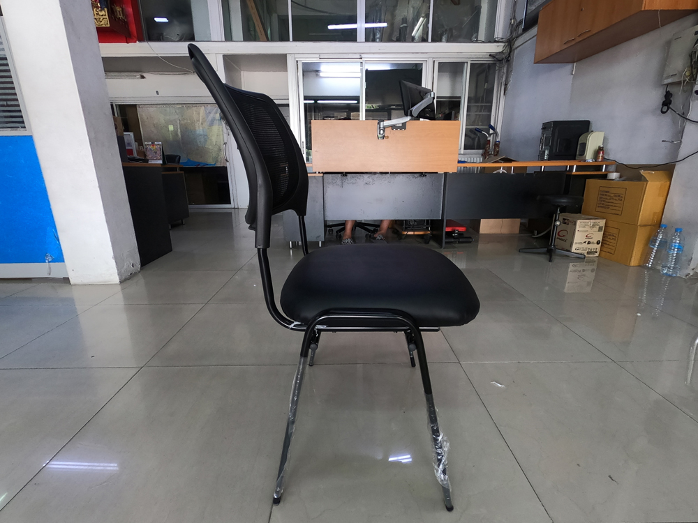 52016::QT-679::เก้าอี้เอนกประสงค์ รุ่น QT-679 ขนาด 530x440x880 มม.  เก้าอี้เอนกประสงค์ พนักพิงผ้าตาข่ายเลือกสีได้ เบาะหุ้มด้วยผ้า/หนัง โฮมจังกึม 