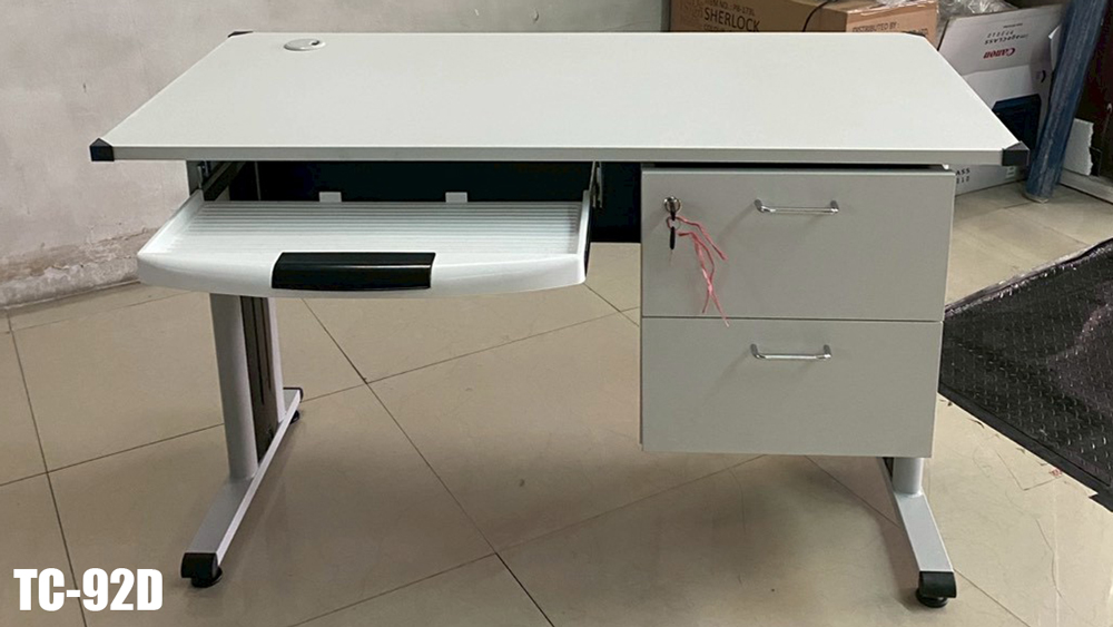 81081::TC-92D::A NAT steel table with melamine laminated topboard, 2 drawers, 2 keyboard drawers and steel base. Dimension (WxDxH) cm : 120x60x75 Metal Tables