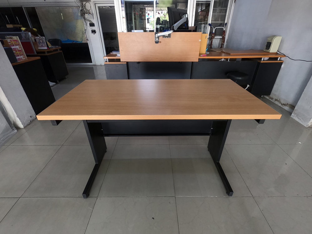 41089::TMM-1-2-3::A NAT conference table with melamine laminated topboard. Dimension (WxDxH) cm : 119.7x60x75/152.5x60x75/182.5x60x75
