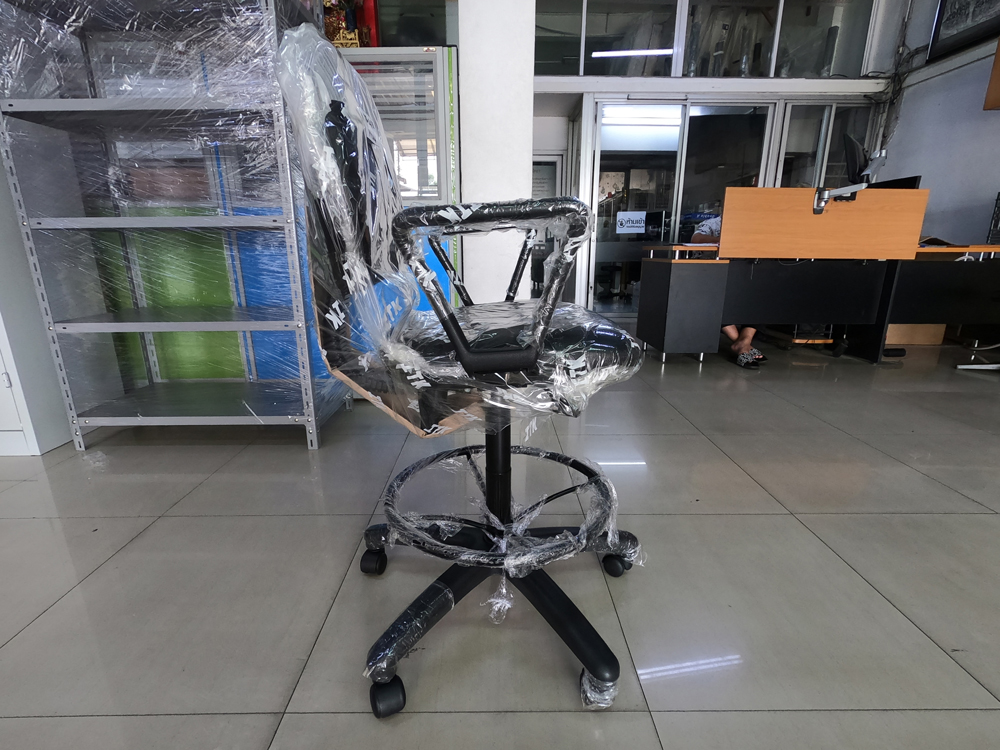 49067::TS-14::An Itoki multipurpose chair with PVC leather/cotton seat and plastic base, providing adjustable. Dimension (WxDxH) cm : 55x55x105-116