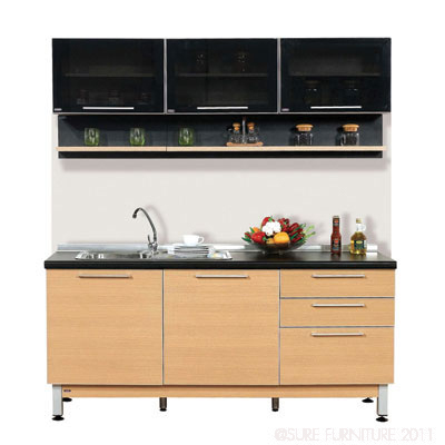 75007::MODULAR-SET-21::A Sure 180-cm kitchen set. Available in Oak