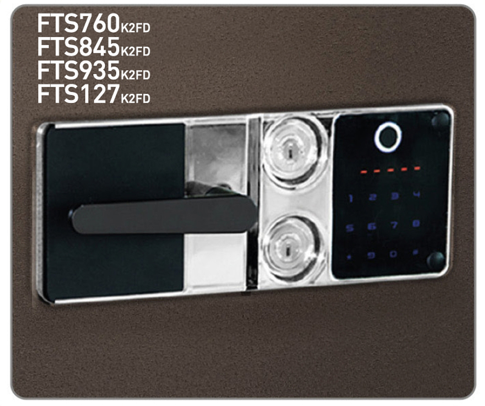 03093::FTS935K2FD::ตู้เซฟสแกนนิ้วมือ กล่องถ่านอยู่ภายนอก มอก. ตู้นิรภัยชนิดกันไฟ น้ำหนัก 190 KG. เปิด-ปิดด้วยกุญแจ2ดอกพร้อมกัน กดปุ่มดิจิตอล ป้องกันการปลอมแปลงกุญแจ ขนาดภายในตู้เซฟ ก590xล551xส935 มม. ขนาดภายนอกตู้เซฟ ก450xล355xส720 มม. สีRBW,สีBKRB ไทโย ตู้เซฟ
