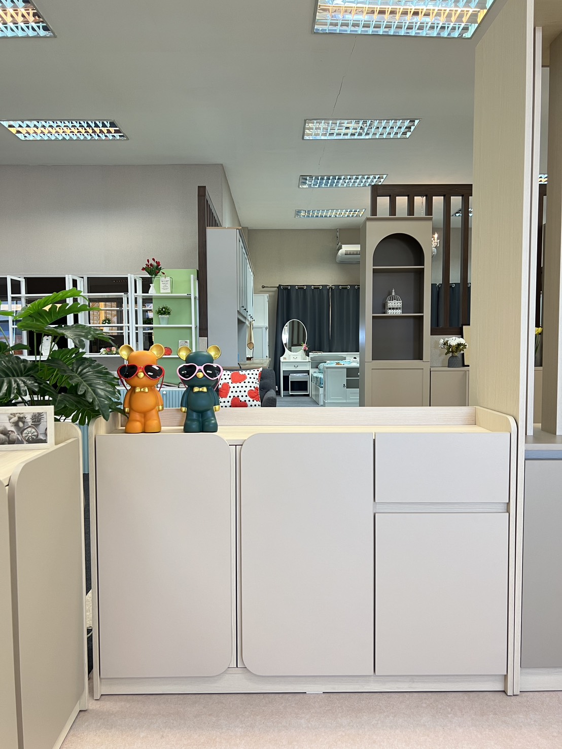 58047::PCS-124::ตู้คอลโซล ตู้อเนกประสงค์ 120 ซม. ขนาด w120xd30xh80 ซม. spec : PU/MELAMINE(E1) ไอเวอรี่/เบจ,ขาว(วู้ดลิฟ)ลินิน CURVA Collection เอ็กซ์ซีเอฟ ตู้อเนกประสงค์