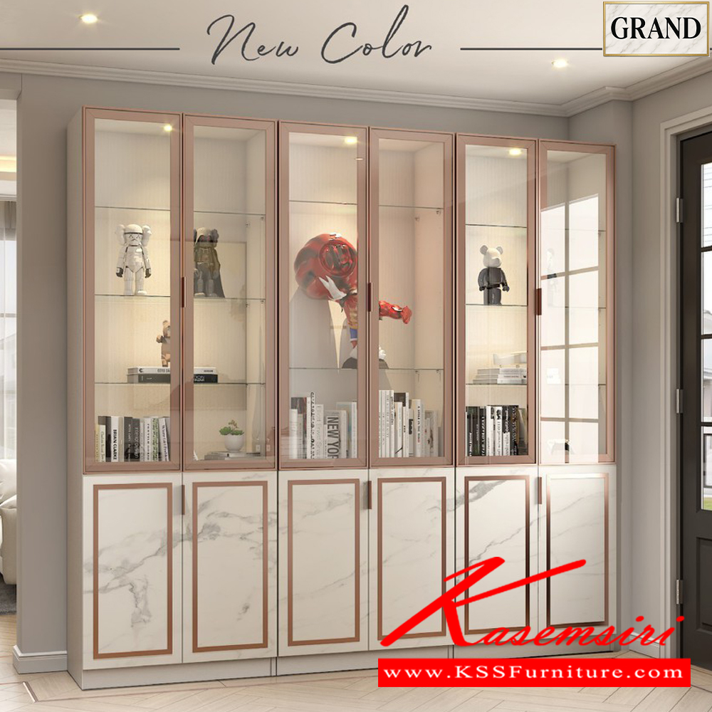 10053::GS-801::ตู้โชว์ดาวน์ไลท์ 80 ซม. ขนาด 80x40x230 cm.SPEC:PU/MELAMINE บนบานเปิดกระจกใสเฟรมอลูมิเนียม สีทอง/พิงค์โกลด์ มือจับอลู สีทอง/พิงค์โกลด์ ล่างบานเปิดคิวอลูภายในมีชั้นไม้1ชั้น 3ชั้นบนปรับกระจกใส หนา 5 มม.  บานพับ SoftClose เอ็กซ์ซีเอฟ ตู้โชว์